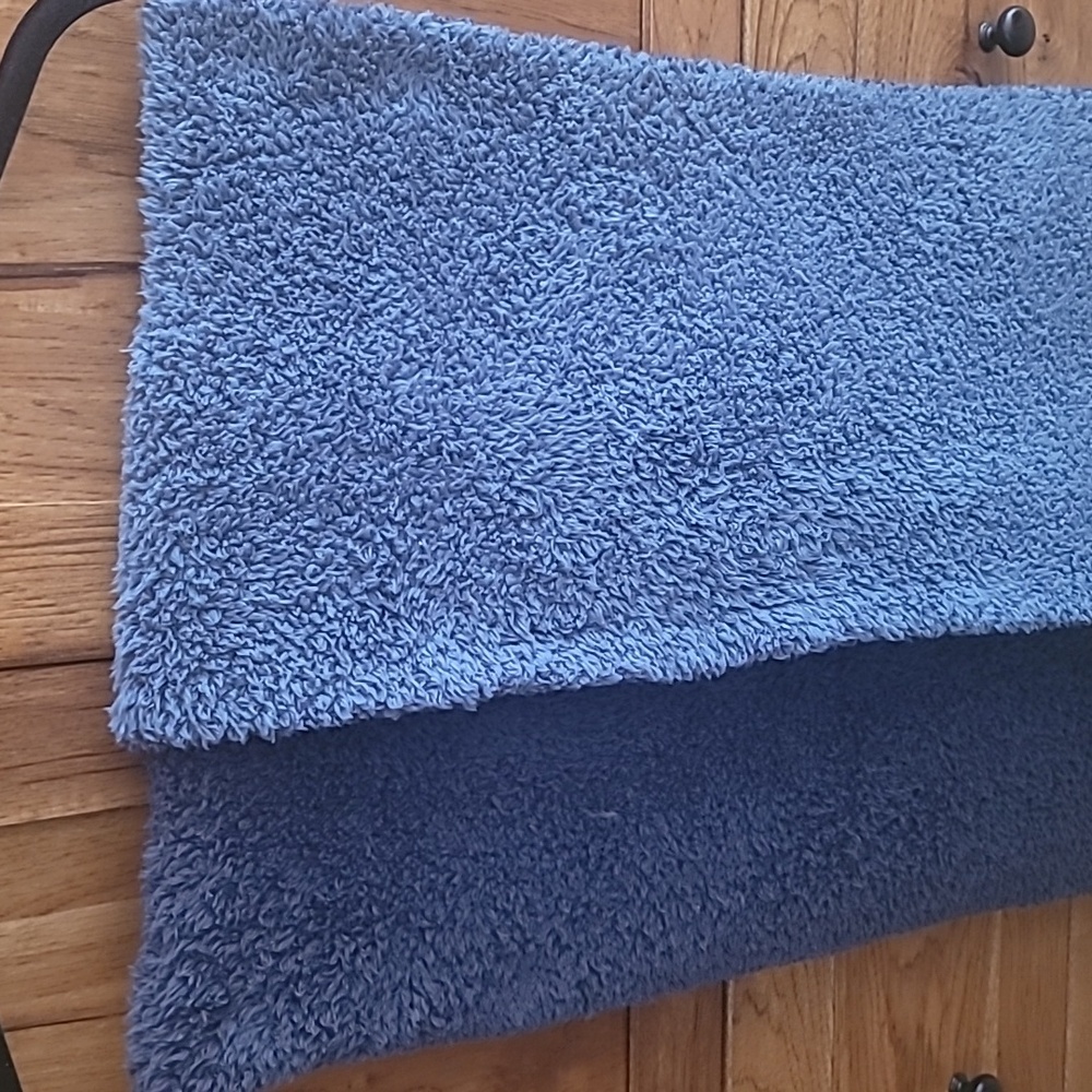 Barefoot Dreams Cozy Two Color Scarf - Picture 2 of 4